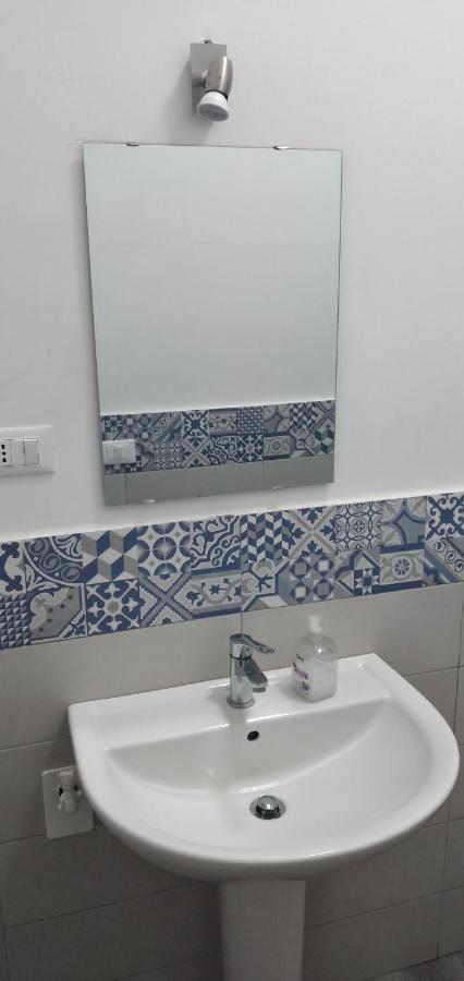Manzoni Rooms 巴勒莫 外观 照片